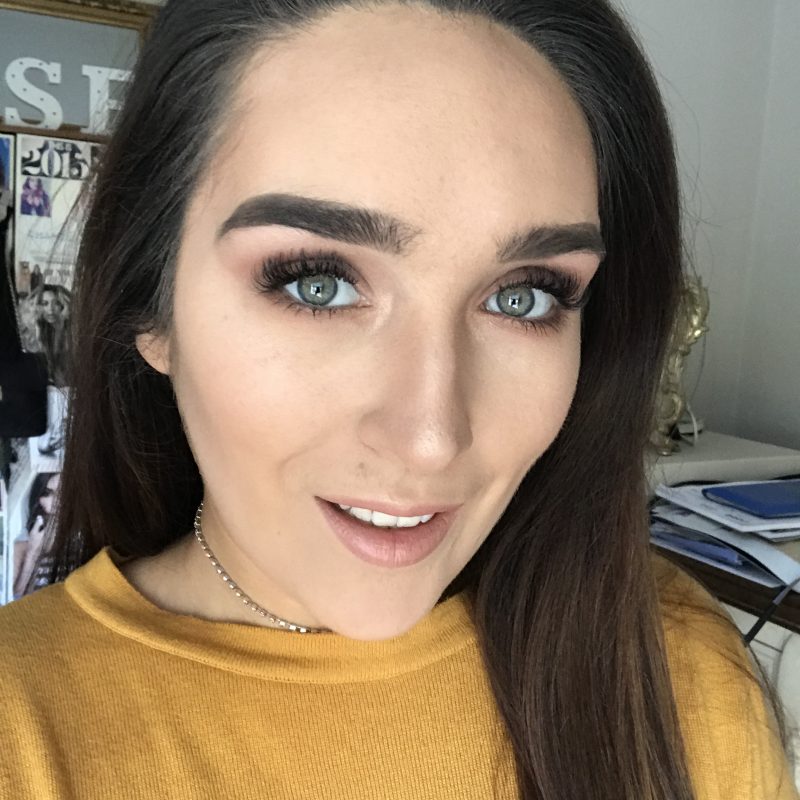Irish Beauty Blogger Eyelash Extensions Review